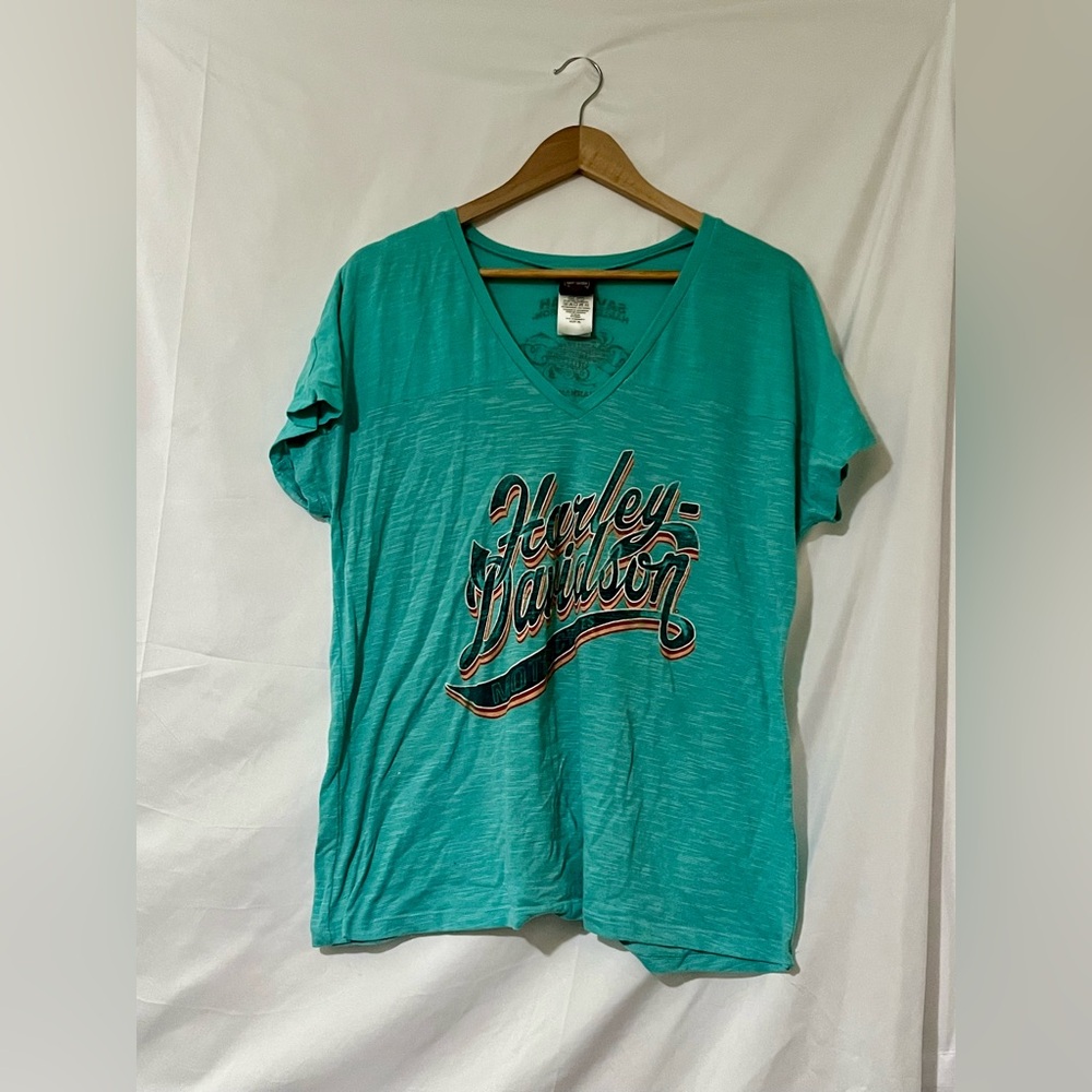 Harley-Davidson XL Women's Aqua V-Neck Tee. - Picture 5 of 5